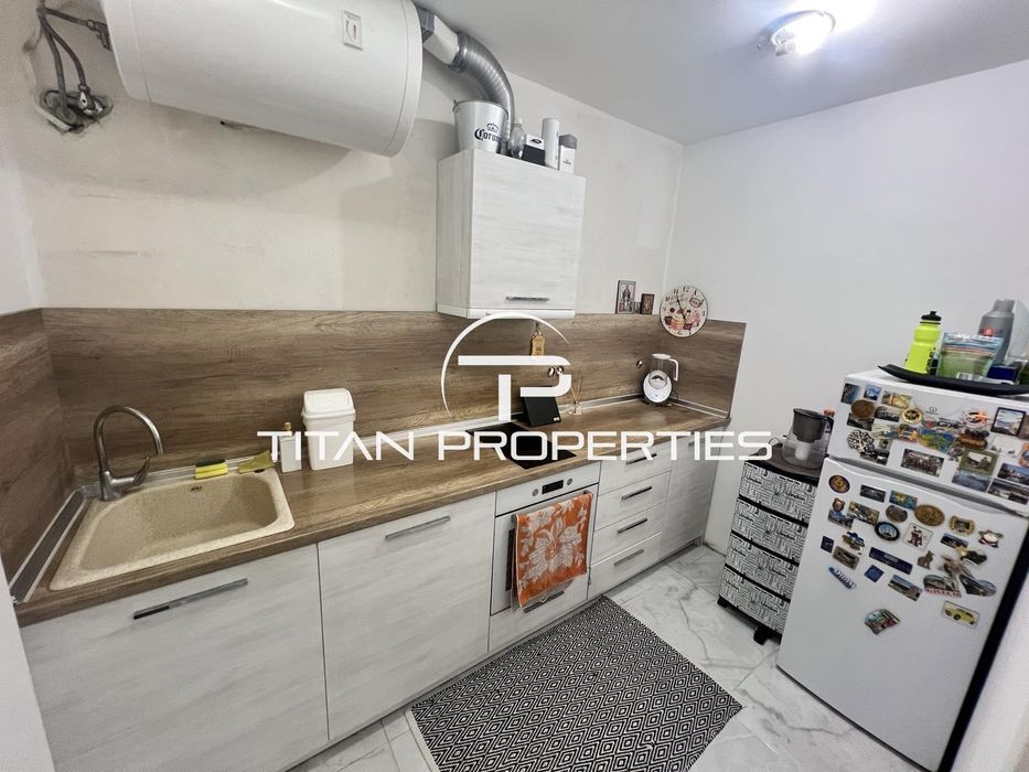 Дава се под наем Тристаен апартамент в Бургас, Меден рудник - зона В - 85 кв.м за 328.95 € - Снимка #2