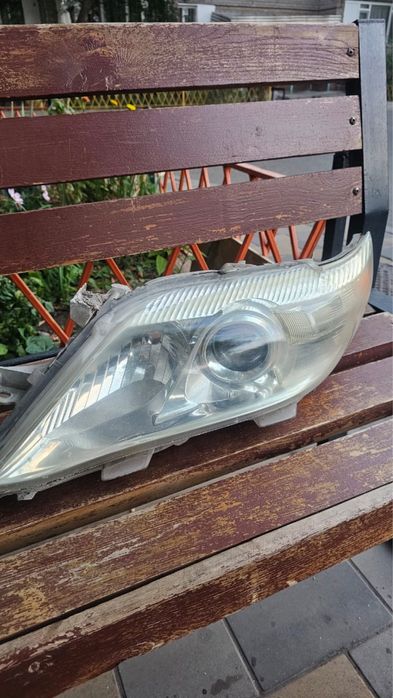 Продам Фары камри 45 2шт