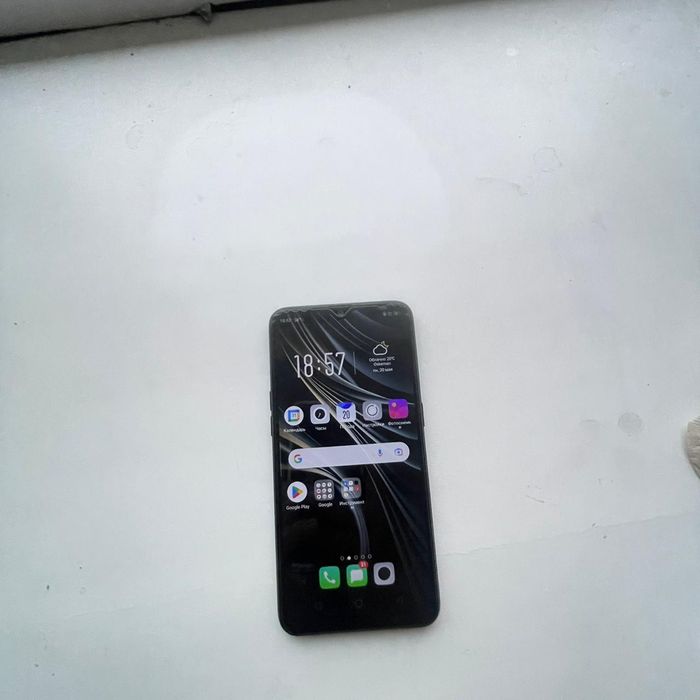 Oppo A5s 64гб чехол и зарядка