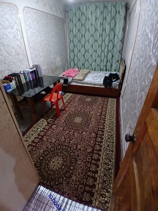 3-комнатная, на Чиланзаре 16, ,метро Чилонзор