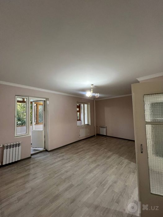 Срочно продается 1 комнатная квартира г.Самарканда Мархабо  ор.Атлас