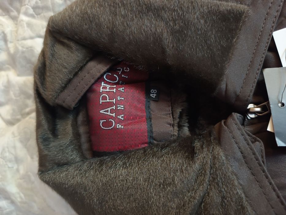 Чисто Ново Детско Зимно Яке Размер М