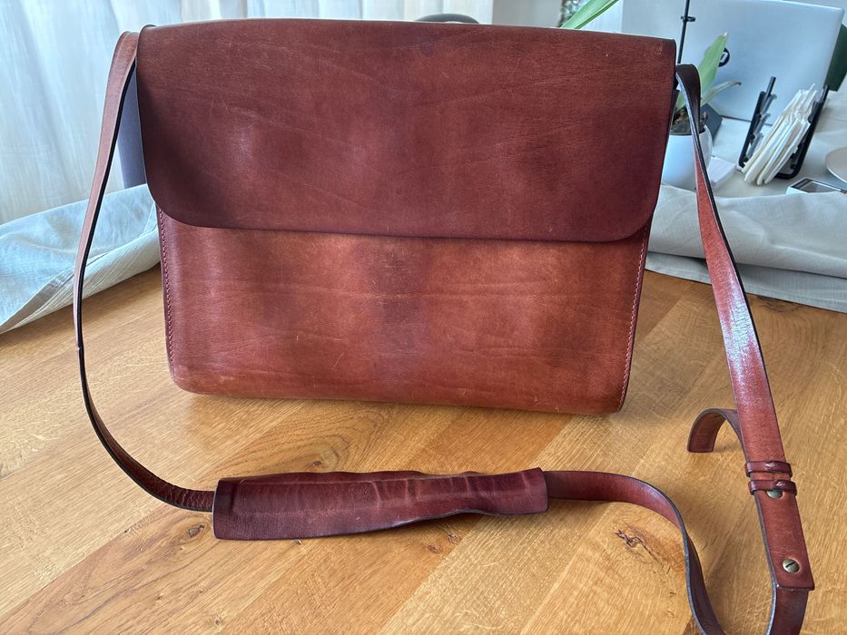 Мъжка чанта, Bogdanin, твърда естествена кажа