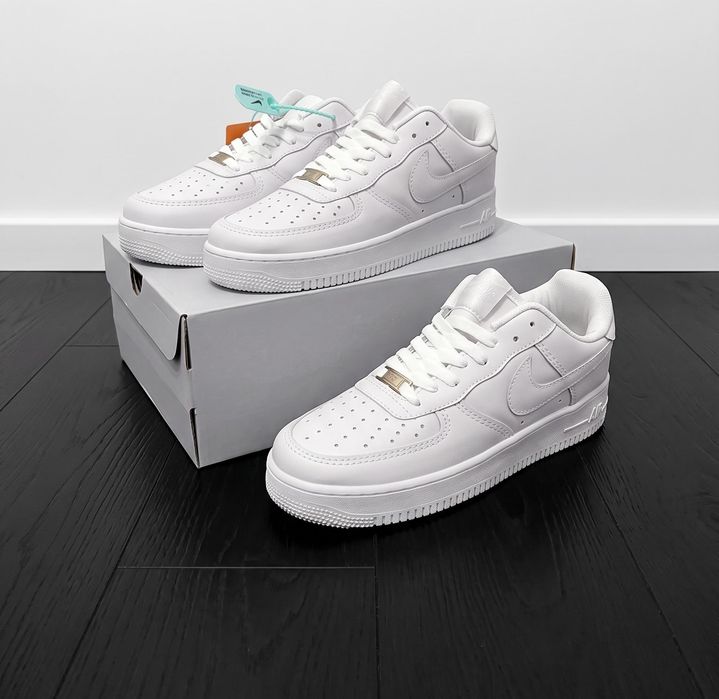 Adidasi Air Force One Triple White