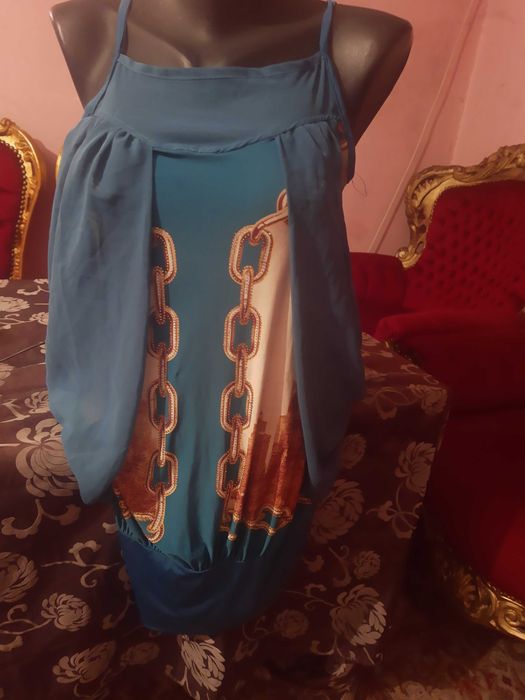 Рокли с пайети няколко вида