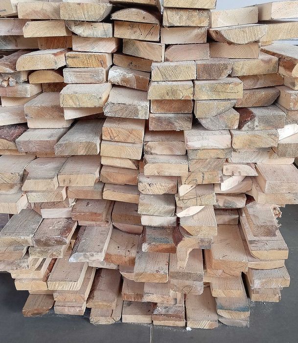 Доска обрезная, пиломатериал.