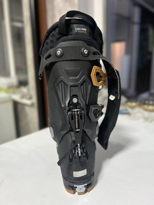 Лыжные ботинки для скитура