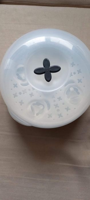 Стерилизатор за микровълнова