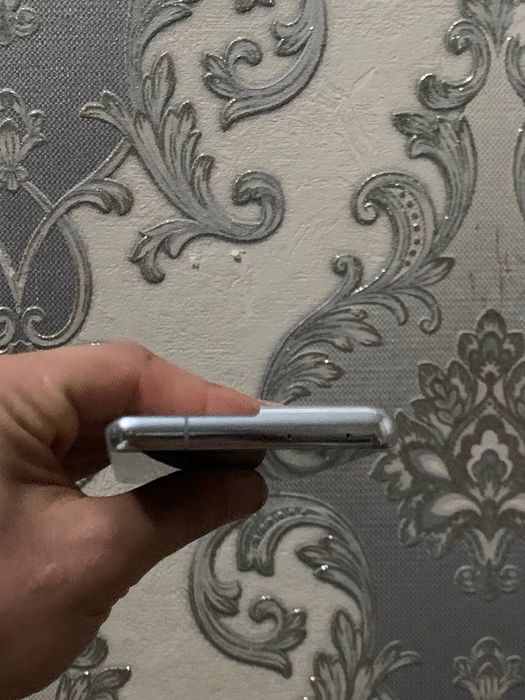 Samsung S21Ultra 5G sotiladi srochna