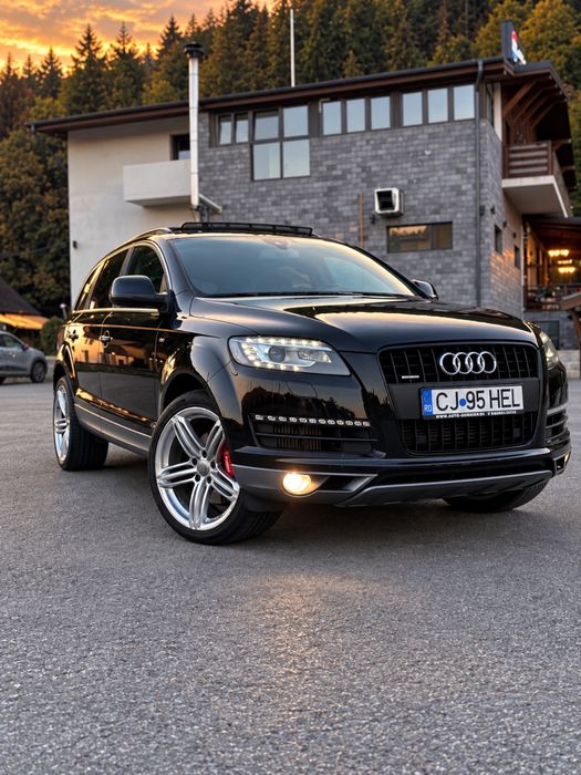 AUDI Q7
