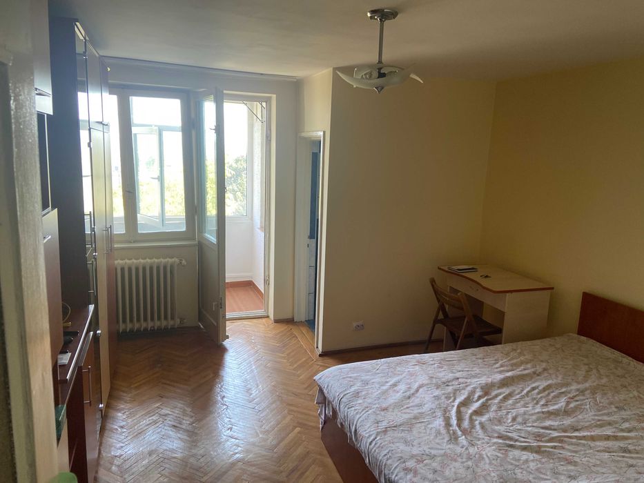 garsoniera disponibila