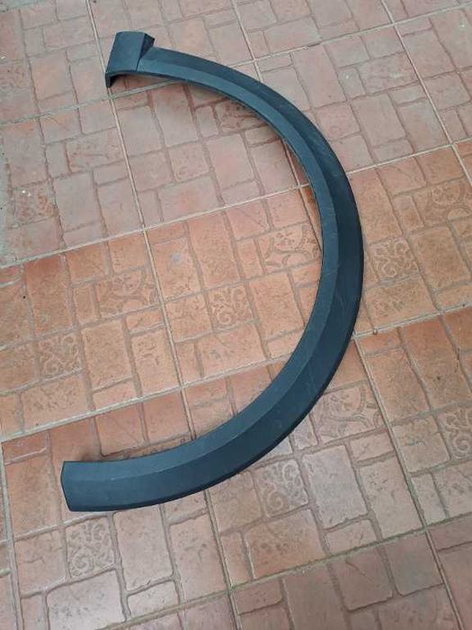 Overfender bandou dreapta fata Ford Puma