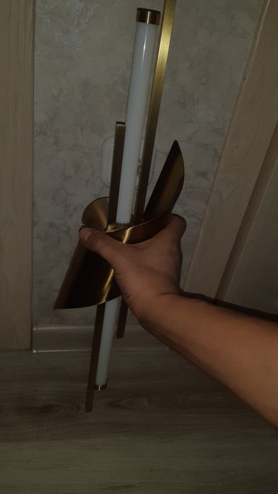 Бра светильник настенный