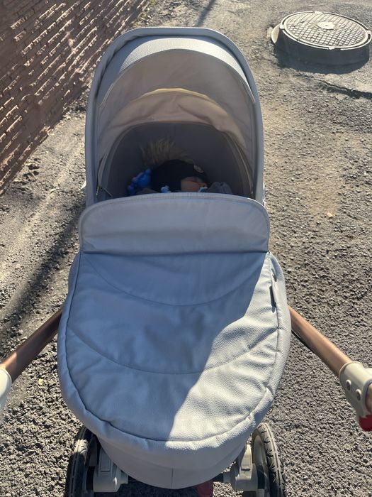 Продается коляска