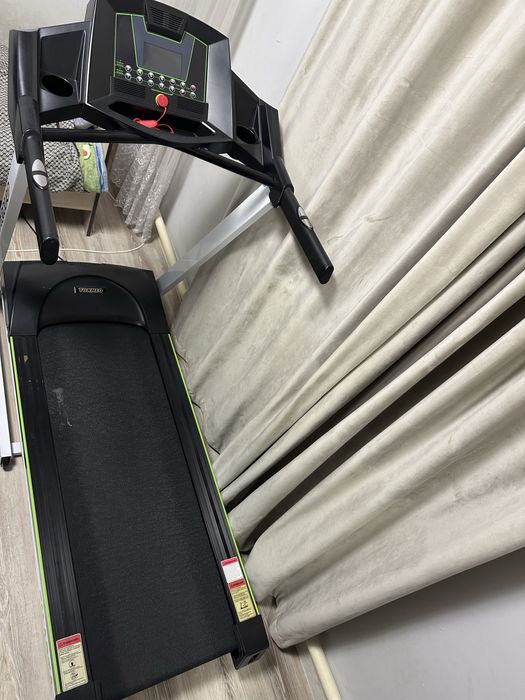 Продам беговую дорожку