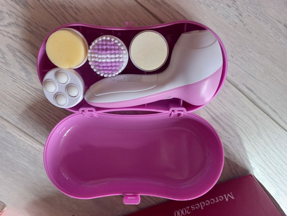 Массажер для лица