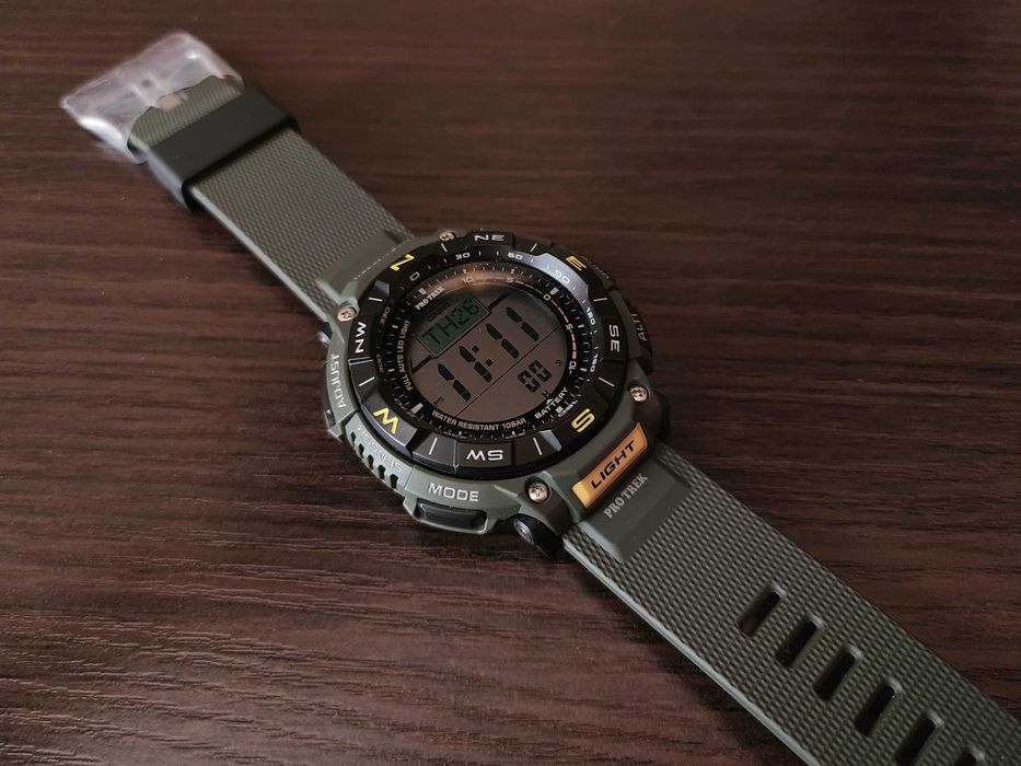 Часы Casio Pro Trek PRG-340, новые.