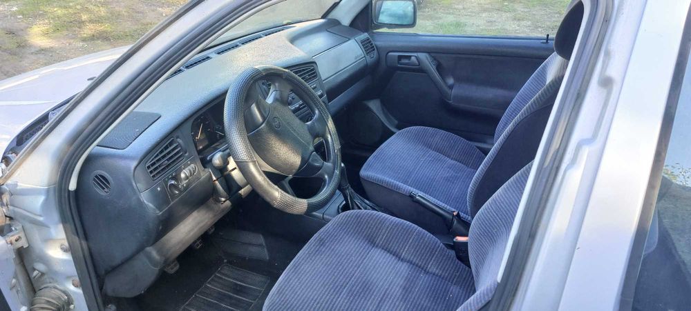 Фолксваген голф 3