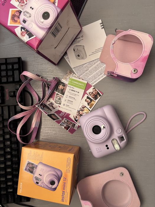Instax Mini 12 новый + чехол в подарок +