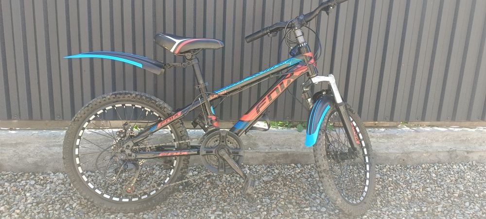 Детский велосипед продам срочно!