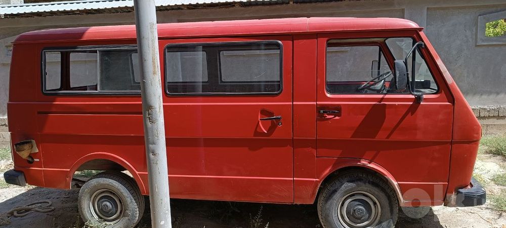 Продаётся Wolkswagen LT28