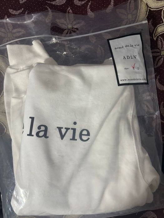 Худи acmè de la vie