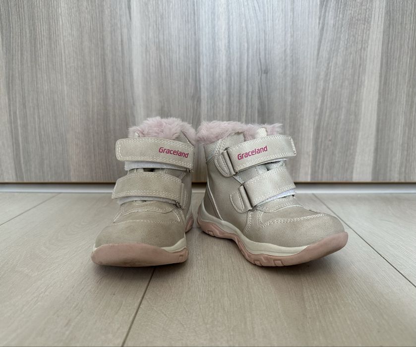 Ghete Graceland (Deichmann), măr. 23, căptușite, hidrofuge, 2 purtări