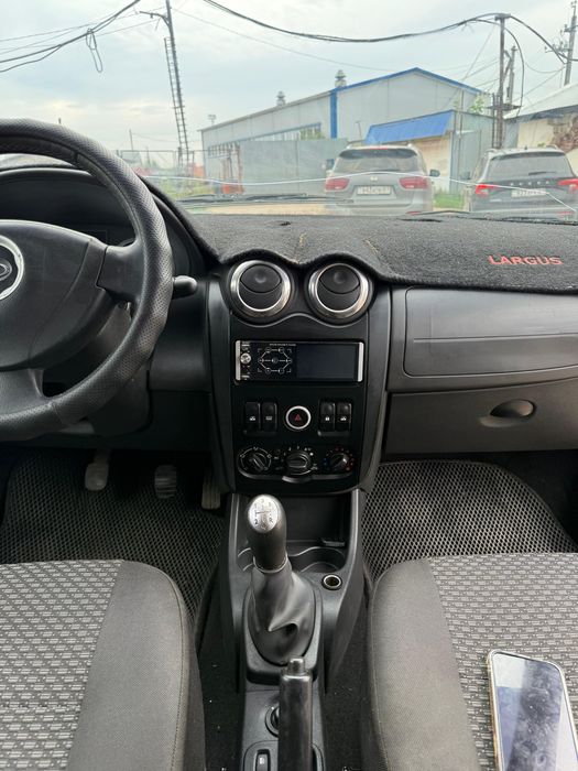 Ларгус ВАЗ отличное состояние