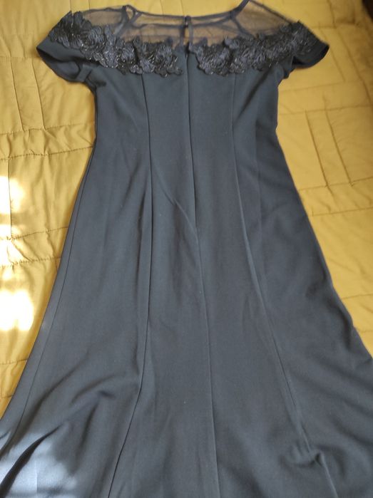 Rochie de ocazie,practica..