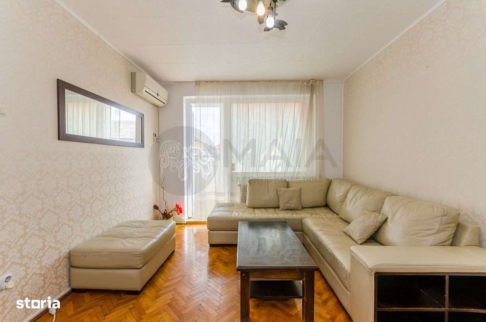 Apartament 3 camere, et 4, zona Centru-Politie