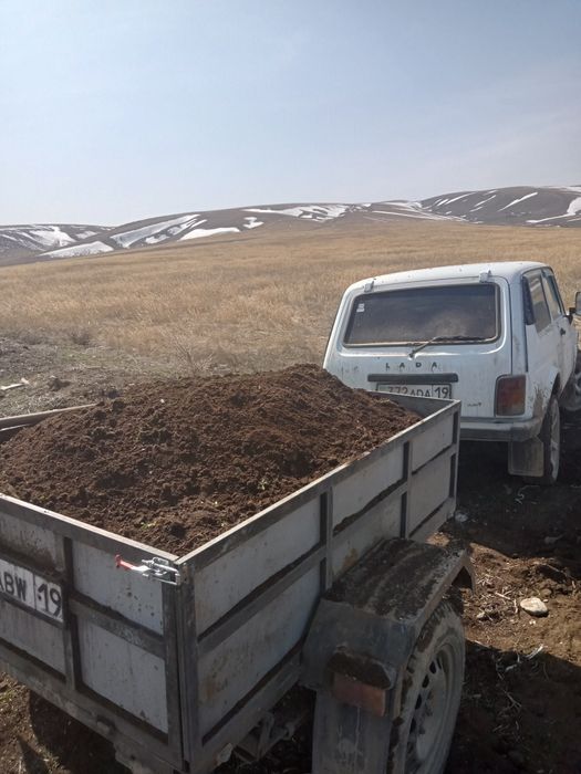 Доставка Навоз,биогумус,чернозем.Цены разные.