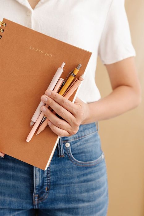 Преподаватель английского языка