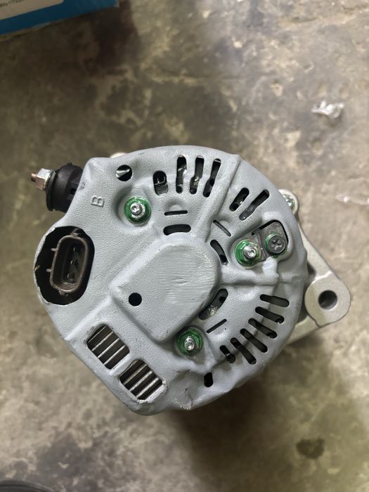 Генератор ланд крузер 80/100 4.2 TD