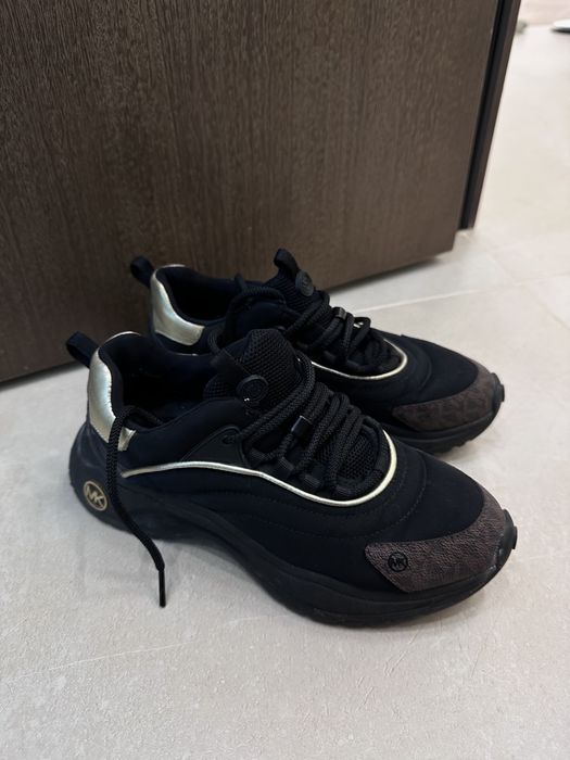 Кроссовки Michael Kors Dara Trainer