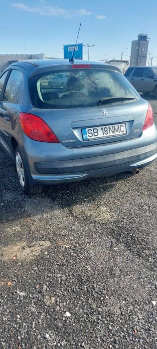 Peugeot 207 1.6 HDi 110CP • Diesel • AC • 2006