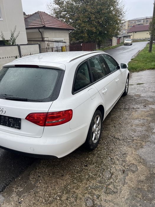 Audi A4 B8 2.0 TDI 140 cp cutie Automata, Euro 5