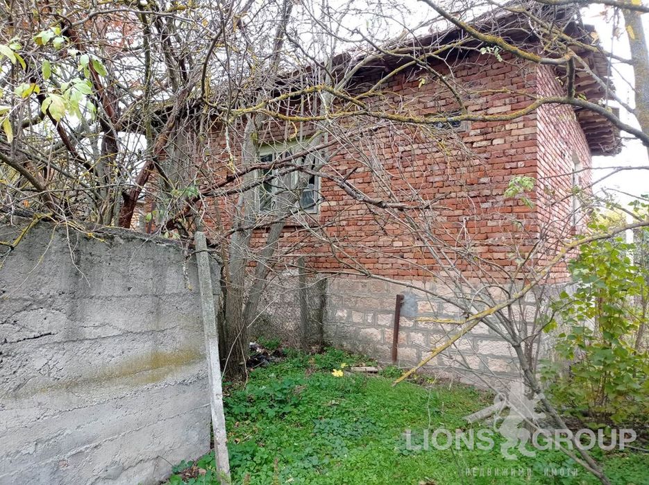 Продава се Къща в с. Червенци, Област Варна - 120 кв.м за 62 €/кв.м - Снимка #1