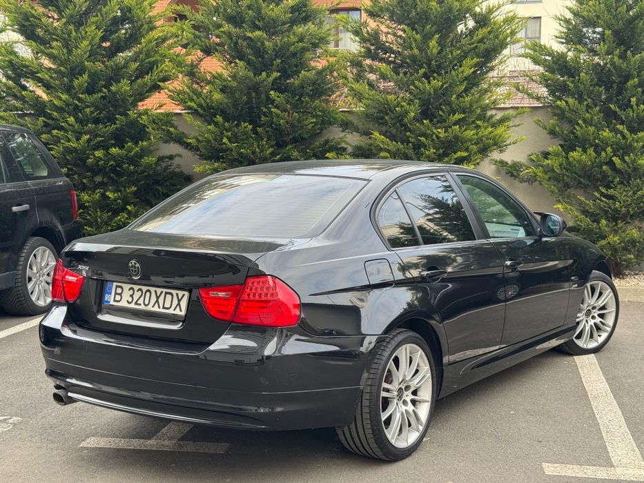 Bmw E90  320 Facelift -xDrive - 177cp /istoric service