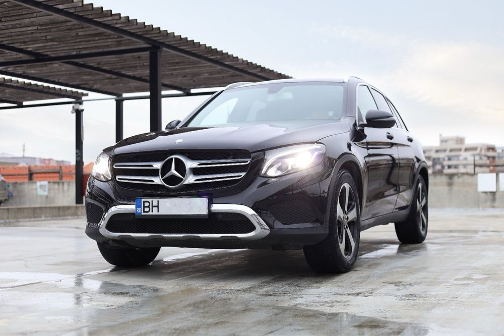 MERCEDES-BENZ GLC