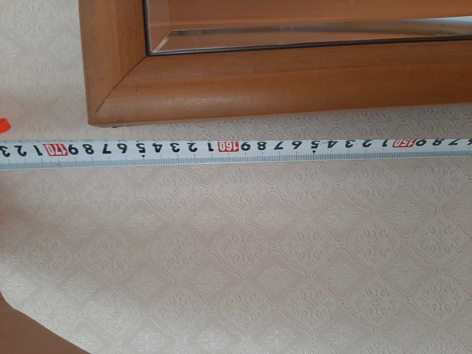 Туалетный столик (зеркало с подставкой)