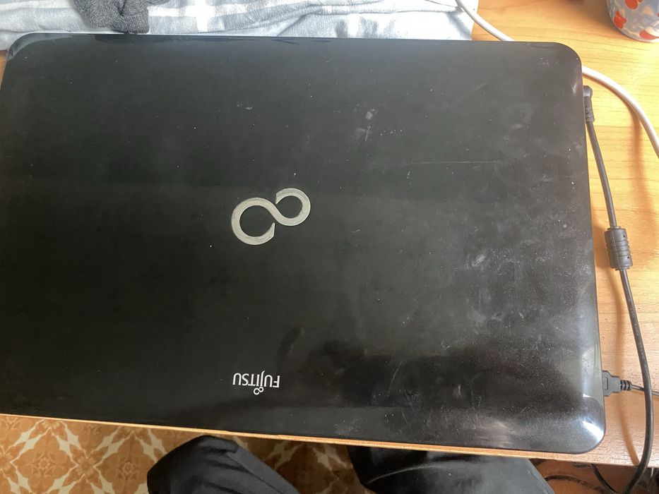 Ноутбук продается