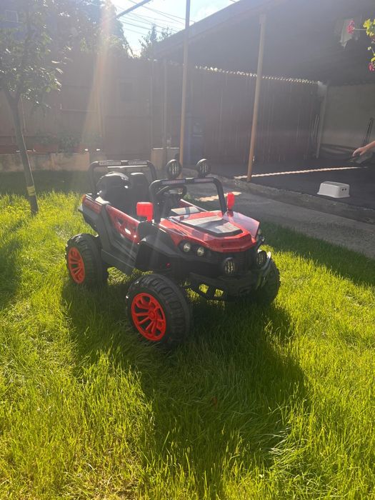 Masinuta electica copii