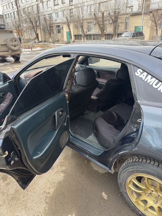 Мазда 323f BA продам