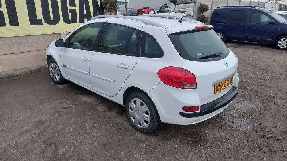 vand piese caroserie renault clio 3