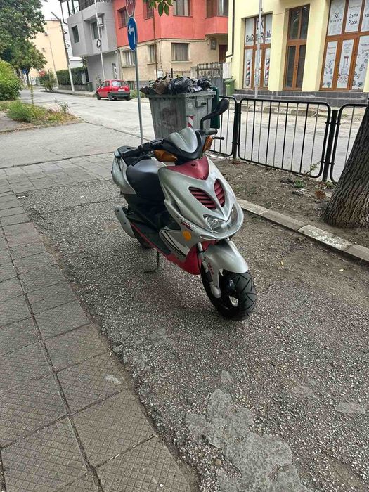 Yamaha Aerox 50 / Ямаха АЕРОКС 50
