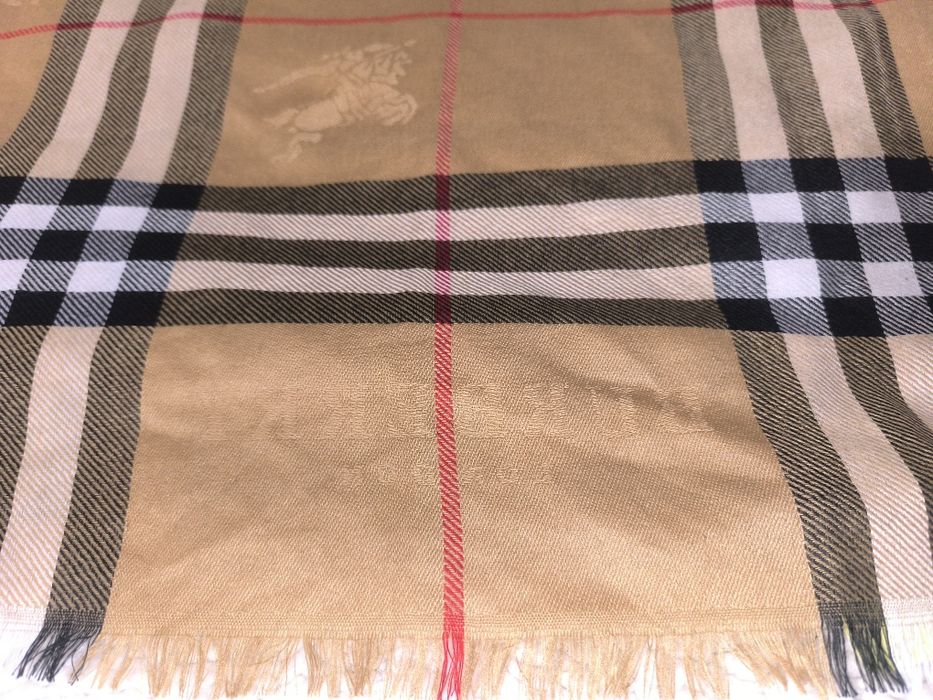 Оригинален шал Burberry кашмир