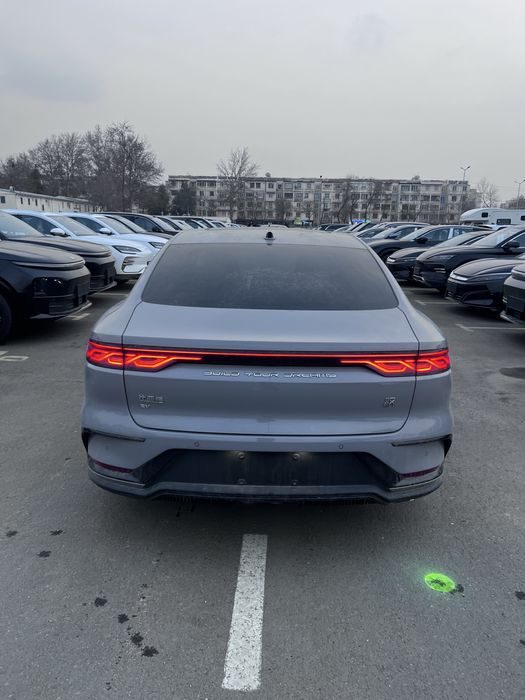 Byd HAN 701km sotuvda