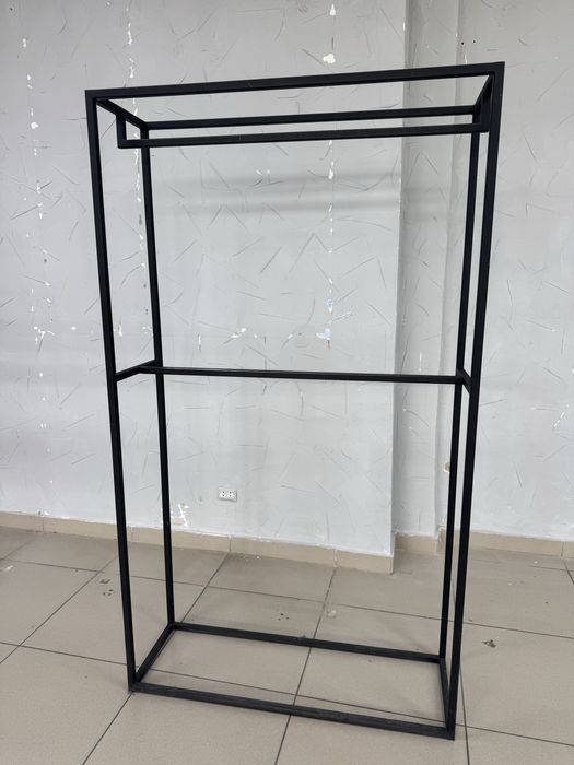 Продам 2 торговых стеллажа
