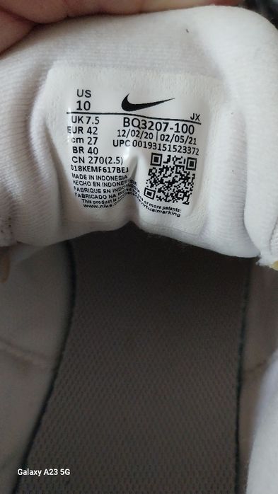 Adidasi originali Nike nr.42.
