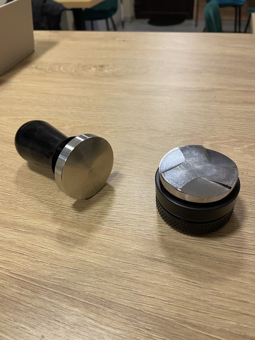 Tamper si Nivelator cafea 53mm